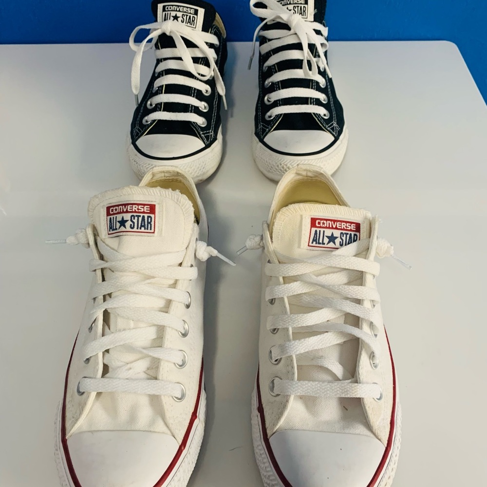 2 pairs of Converse all stars womens size 8